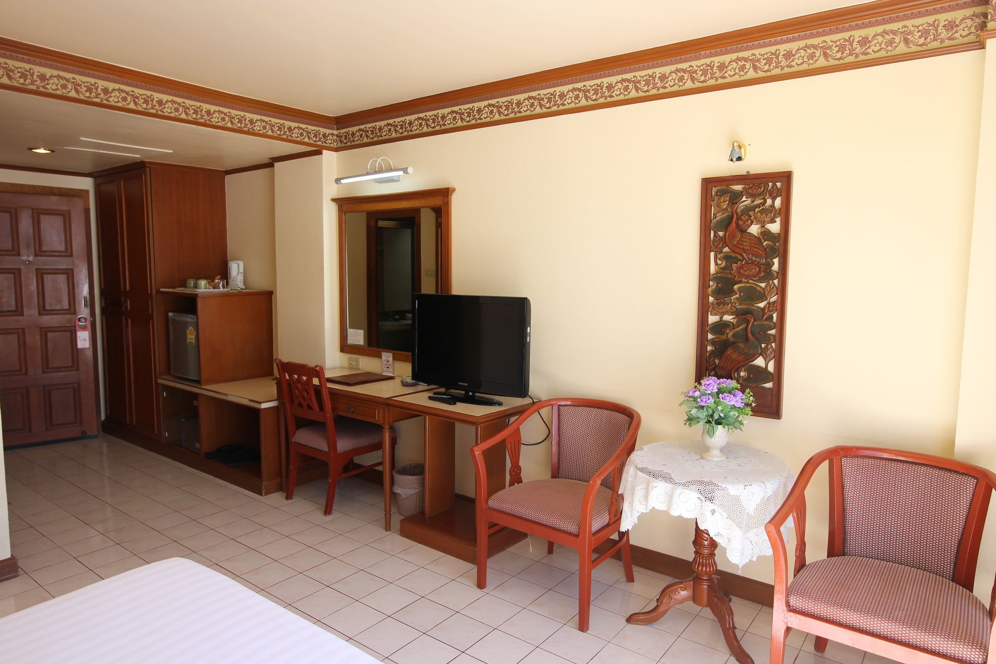 Phi Phi Hotel Exterior foto